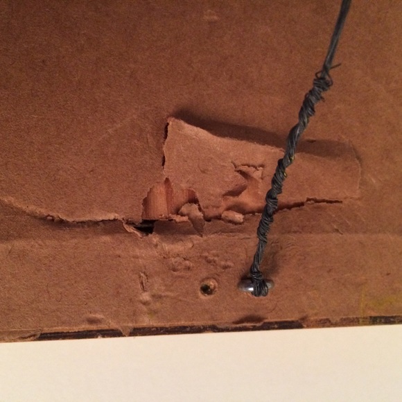 2 vintage needlepoint framed pics of children. - Picture 9 of 12